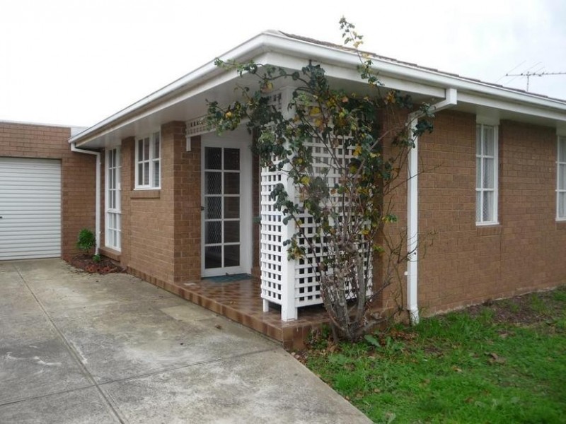 18 RHINE STREET, Werribee VIC 3030