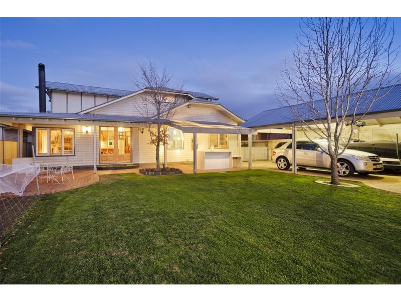 26 Mambourin Street, Werribee VIC 3030