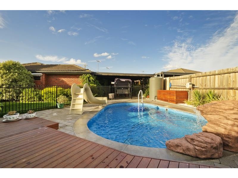 4 Acton Place, Wyndham Vale VIC 3024