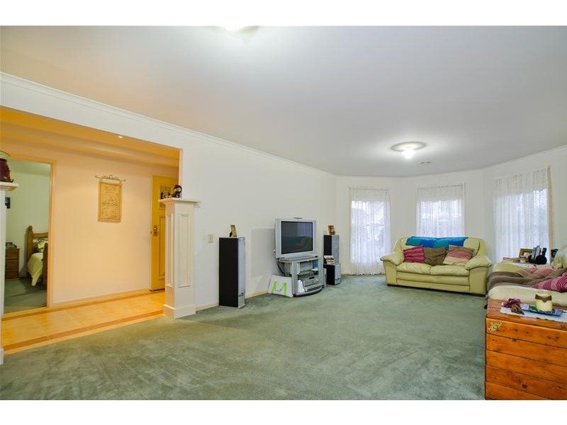 8 Dartmouth Court, Wyndham Vale VIC 3024