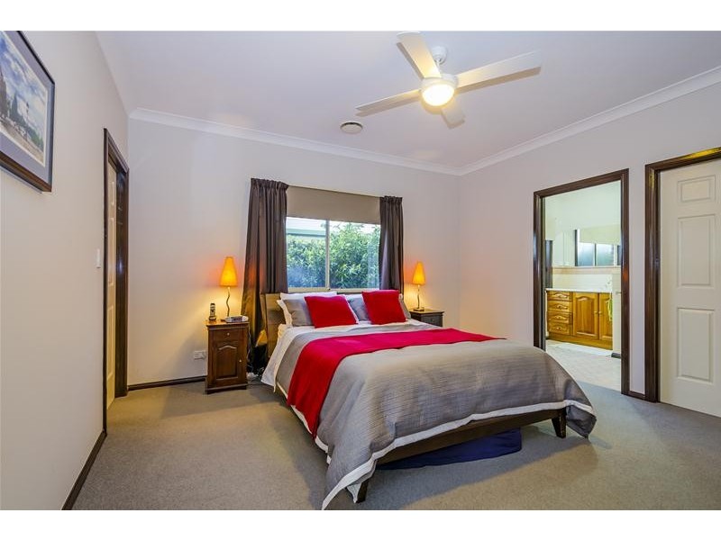 7 Hartwell Court, Werribee VIC 3030