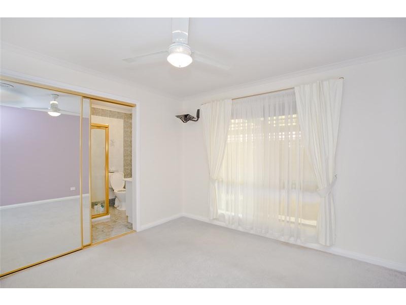 61 Angela Drive, Hoppers Crossing VIC 3029