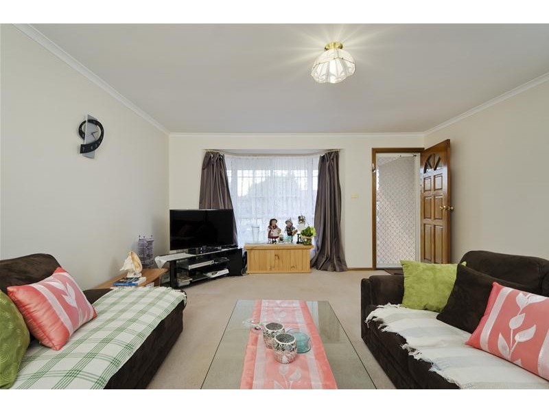 1/14 Hotham Crescent, Hoppers Crossing VIC 3029