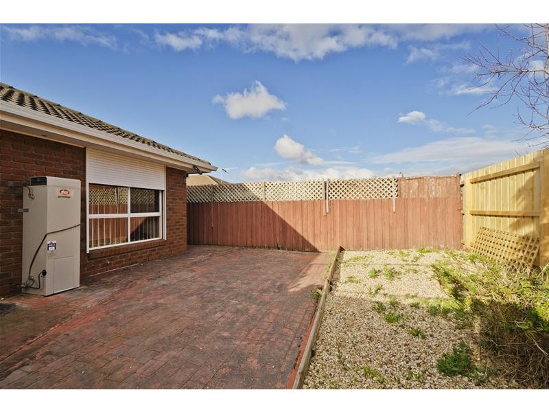 1/14 Hotham Crescent, Hoppers Crossing VIC 3029