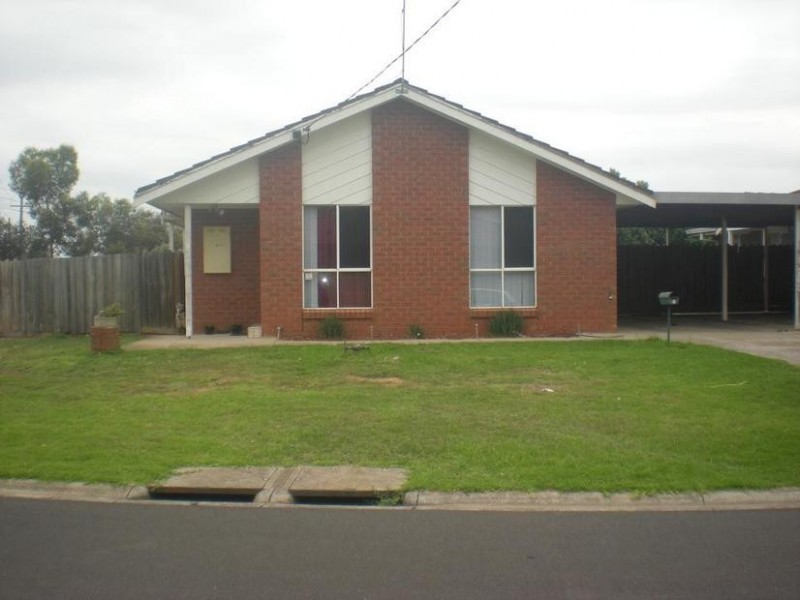 1/273 Greaves Street, Werribee VIC 3030