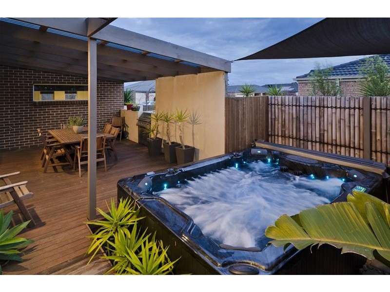 4 Mulwala Court, Wyndham Vale VIC 3024