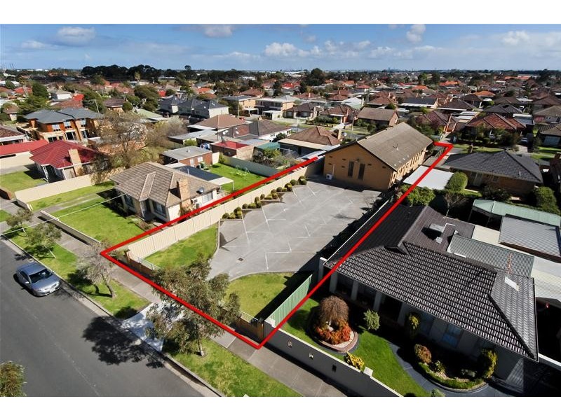 122 Second Avenue, Altona North VIC 3025