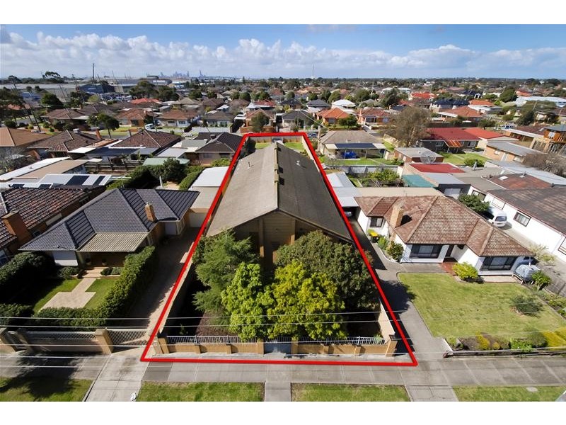 122 Second Avenue, Altona North VIC 3025