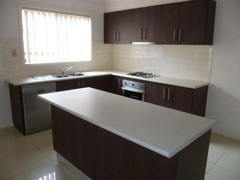 8 Faye Avenue, Truganina VIC 3029