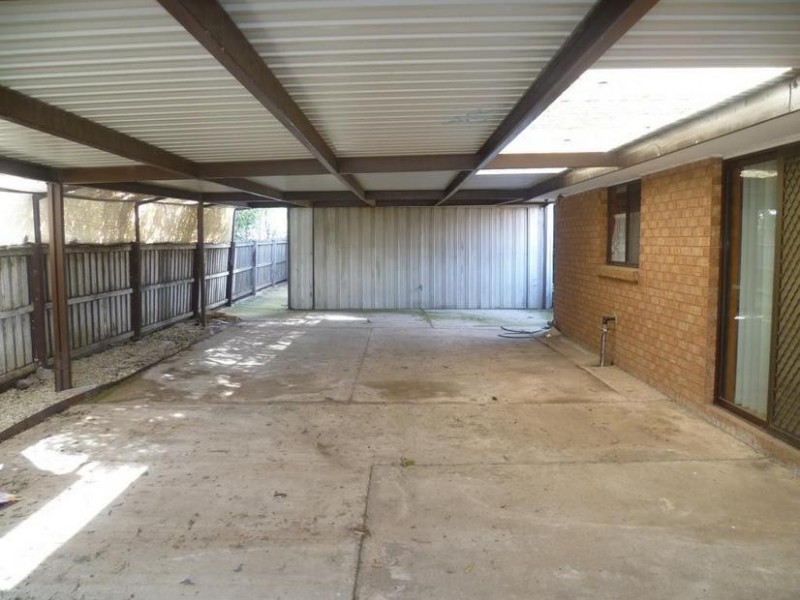 2 Kingfisher Court, Werribee VIC 3030