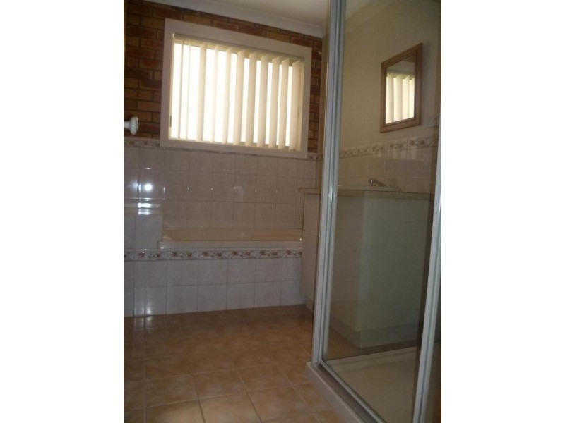 1/1 Florence Court, Werribee VIC 3030