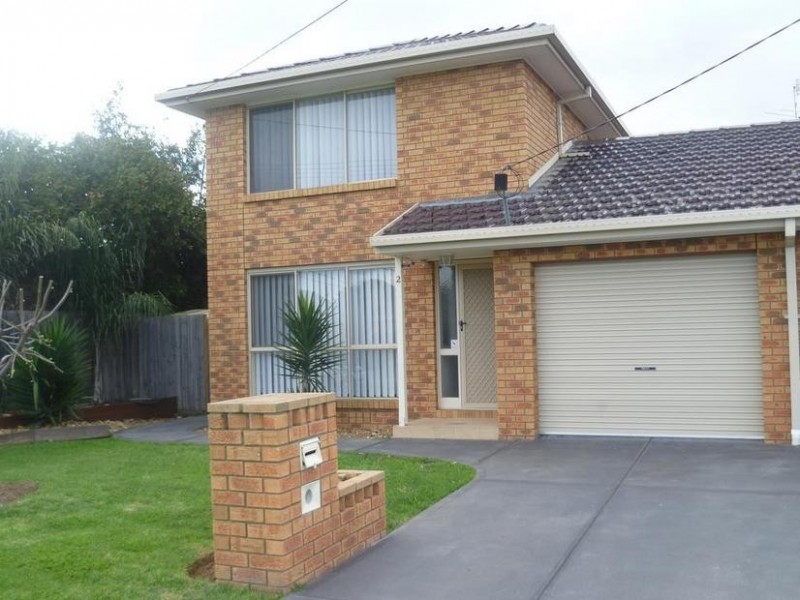 2/1 Florence Court, Werribee VIC 3030