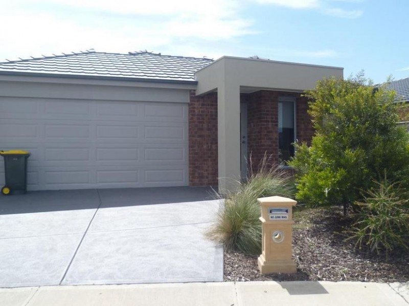 20 Said Parade, Tarneit VIC 3029