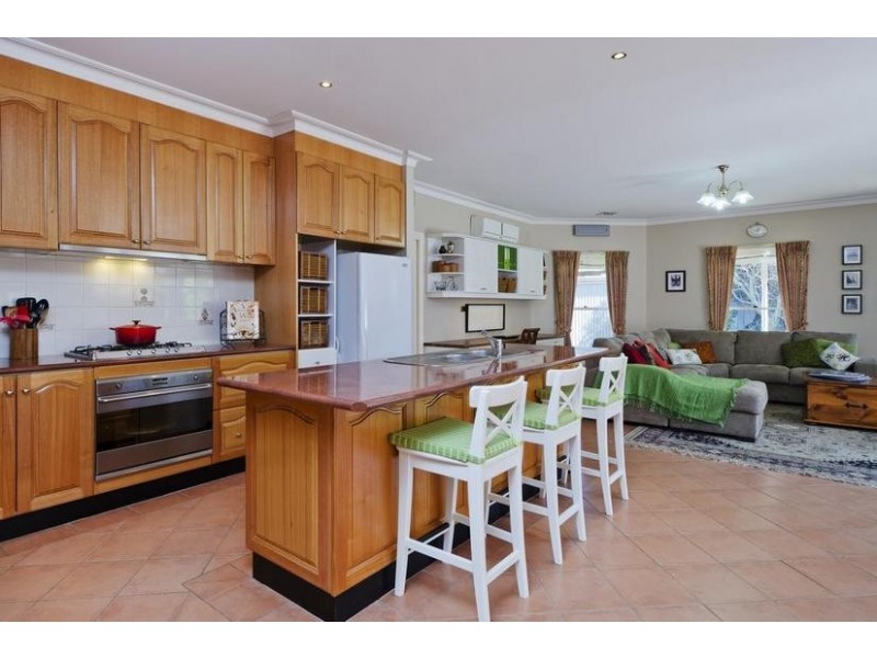 9 Fontain Crt, Werribee VIC 3030