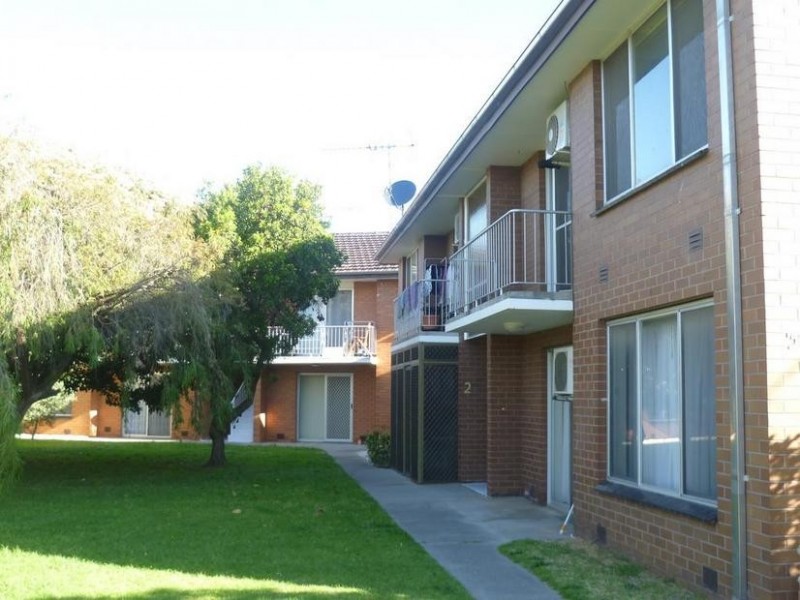 9/3 Robin St, Altona VIC 3018