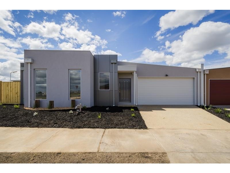 40 Filmont Drive, Werribee VIC 3030