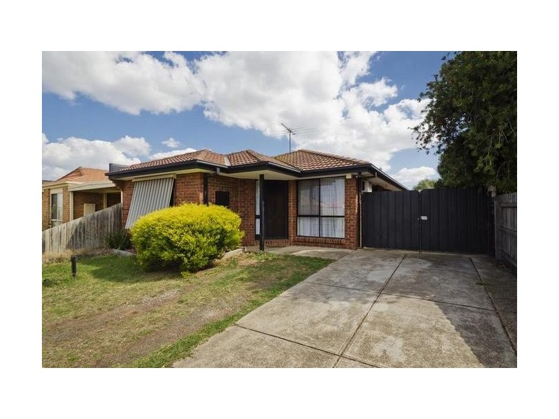 11 Tigris Cl, Werribee VIC 3030