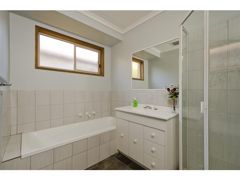 14 Larter Court, Hoppers Crossing VIC 3029