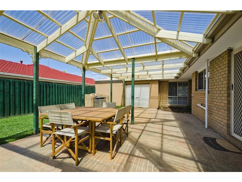 14 Larter Court, Hoppers Crossing VIC 3029