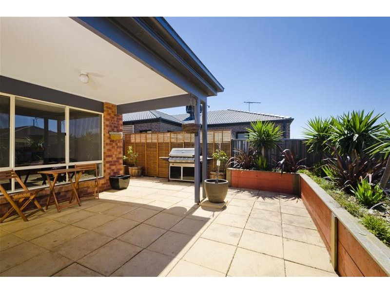 77 Kinglake Drive, Wyndham Vale VIC 3024