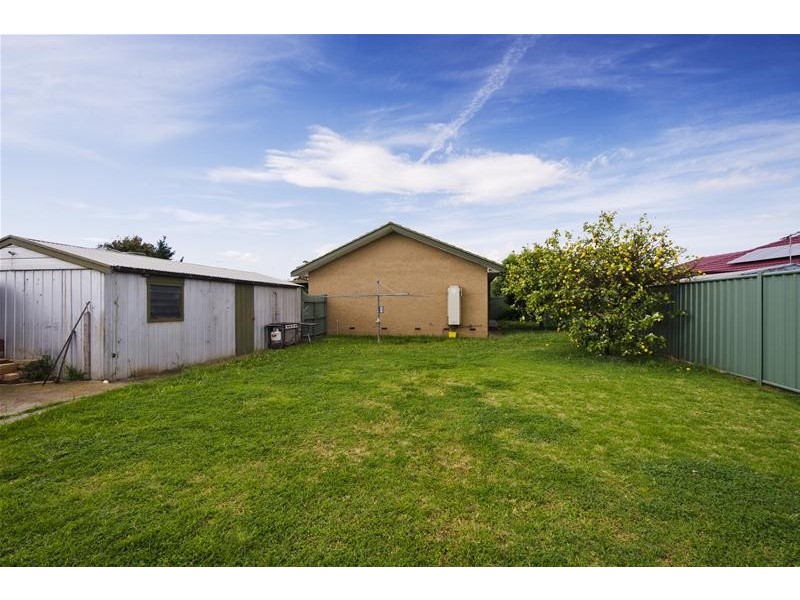 43 Parramatta Road, Werribee VIC 3030