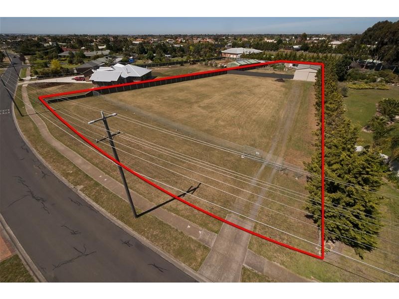28 Kingston Boulevard, Hoppers Crossing VIC 3029