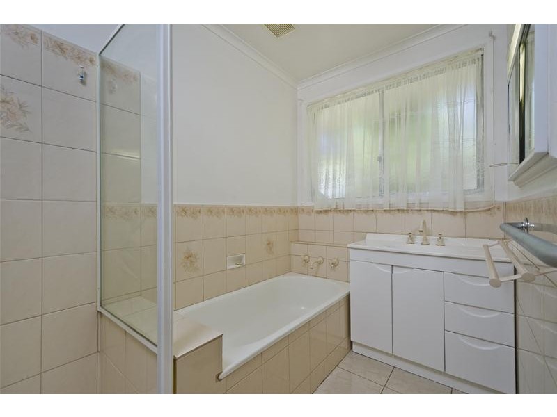 6 Sierra Court, Hoppers Crossing VIC 3029