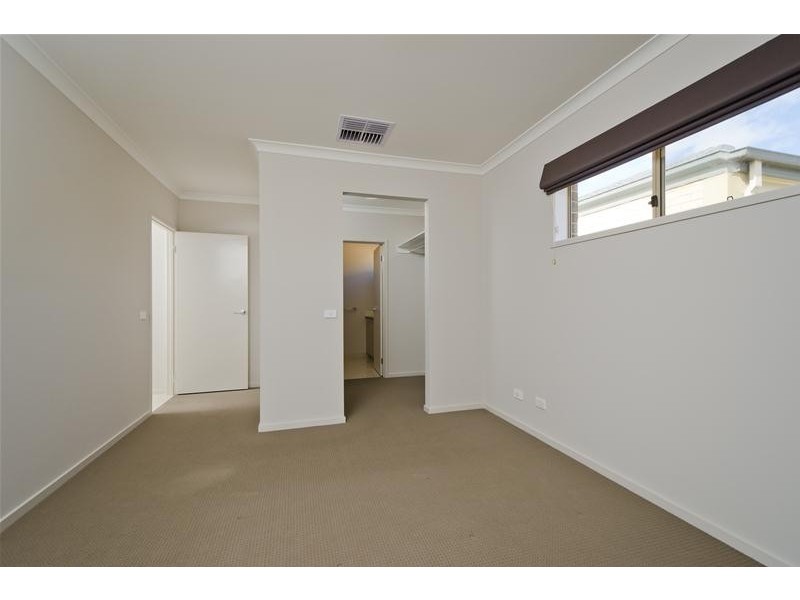 9 Lomandra Street, Point Cook VIC 3030