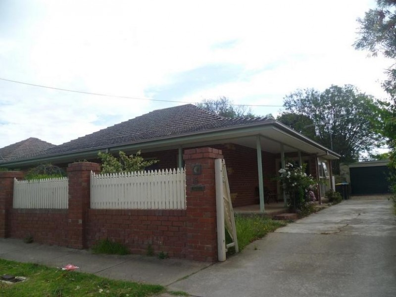 15 College Road, Werribee VIC 3030