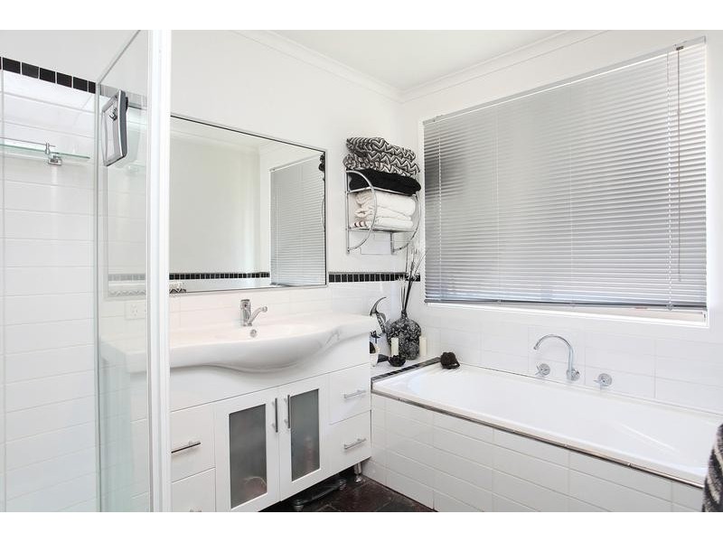 23 Tweed Court, Werribee VIC 3030