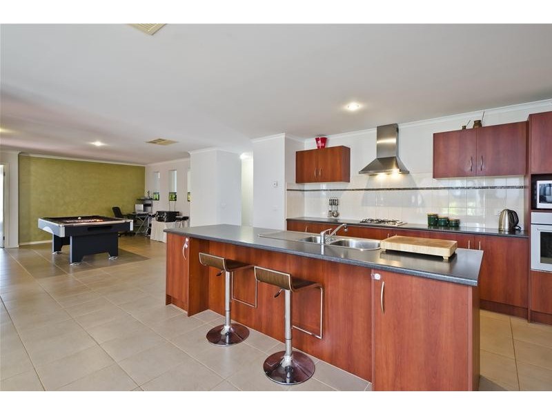 17 Mackay Road, Wyndham Vale VIC 3024