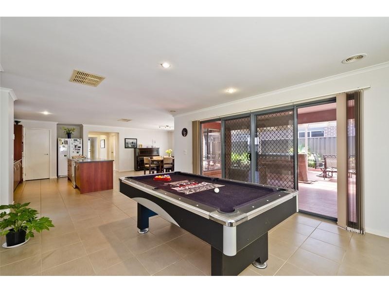 17 Mackay Road, Wyndham Vale VIC 3024