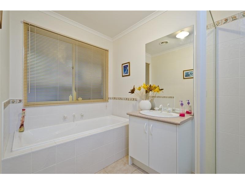 26 Laurel Avenue, Tarneit VIC 3029