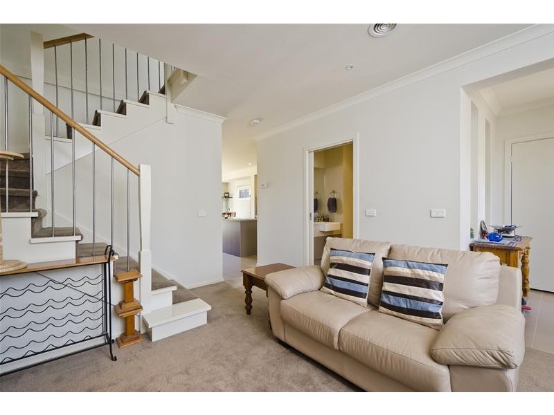 24 Prominence Boulevard, Tarneit VIC 3029