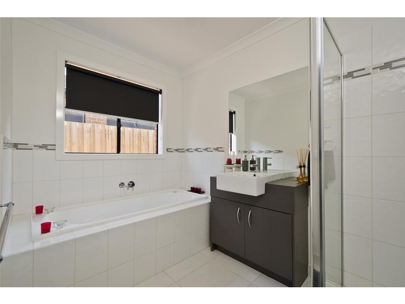 52 Chlorinda Road, Tarneit VIC 3029