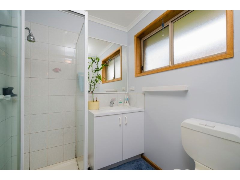 2 Dona Drive, Hoppers Crossing VIC 3029