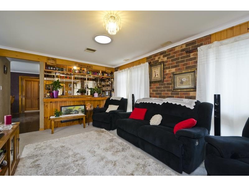 23 Mount Eagle Way, Wyndham Vale VIC 3024