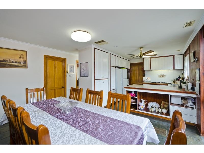 23 Mount Eagle Way, Wyndham Vale VIC 3024