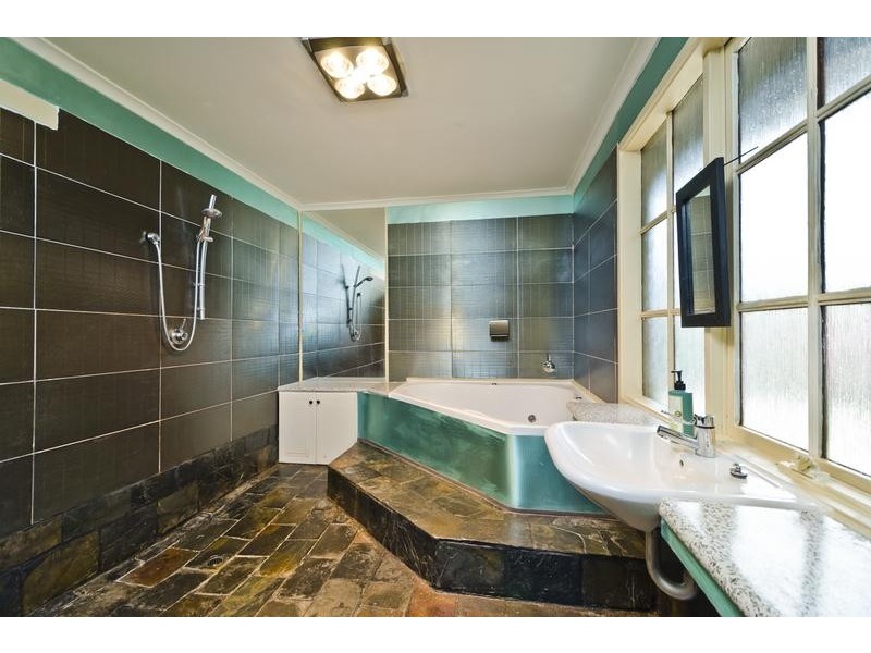 1 Raleigh Court, Werribee VIC 3030