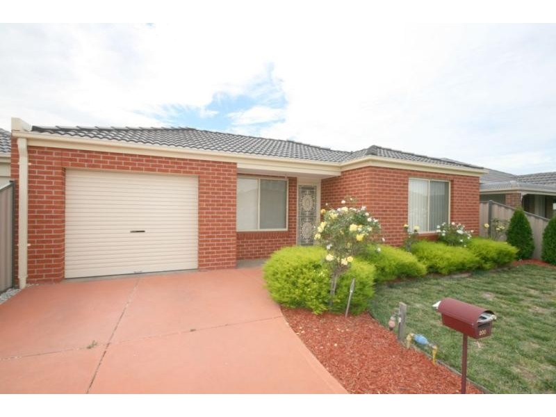 200 Thames Blvd, Tarneit VIC 3029