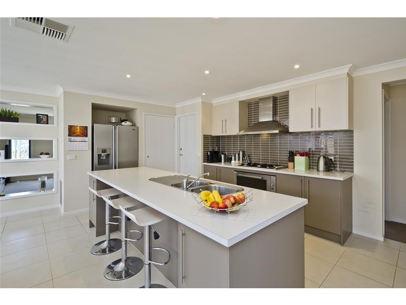 947 Sayers Road, Tarneit VIC 3029