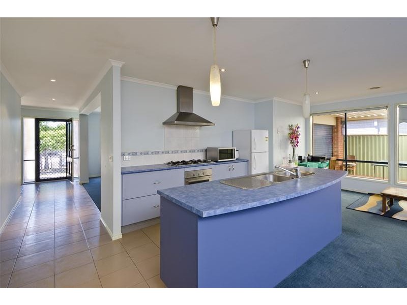 12 Ologhlen Drive, Wyndham Vale VIC 3024