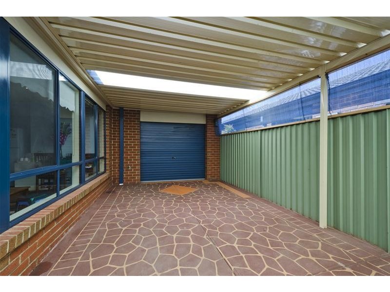 12 Ologhlen Drive, Wyndham Vale VIC 3024