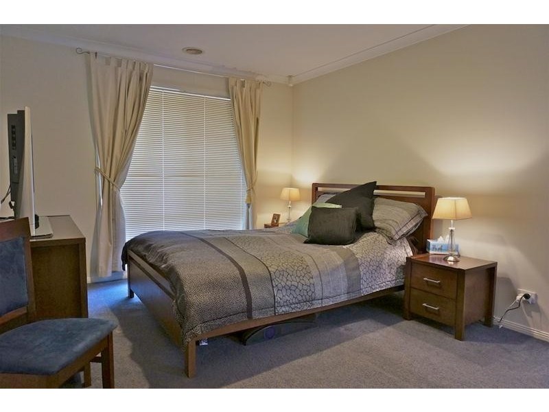 13 Abbington Drive, Truganina VIC 3029