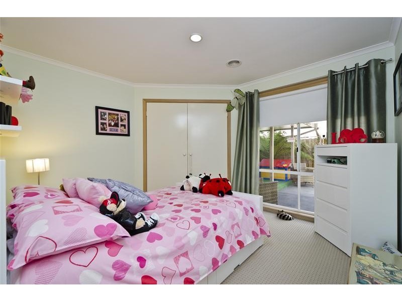 14 Wilmington Avenue, Hoppers Crossing VIC 3029