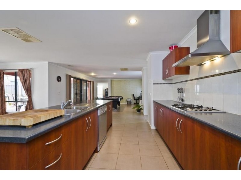 17 Mackay Road, Wyndham Vale VIC 3024