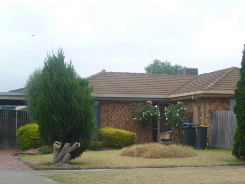 42 Loyola Road, Werribee VIC 3030