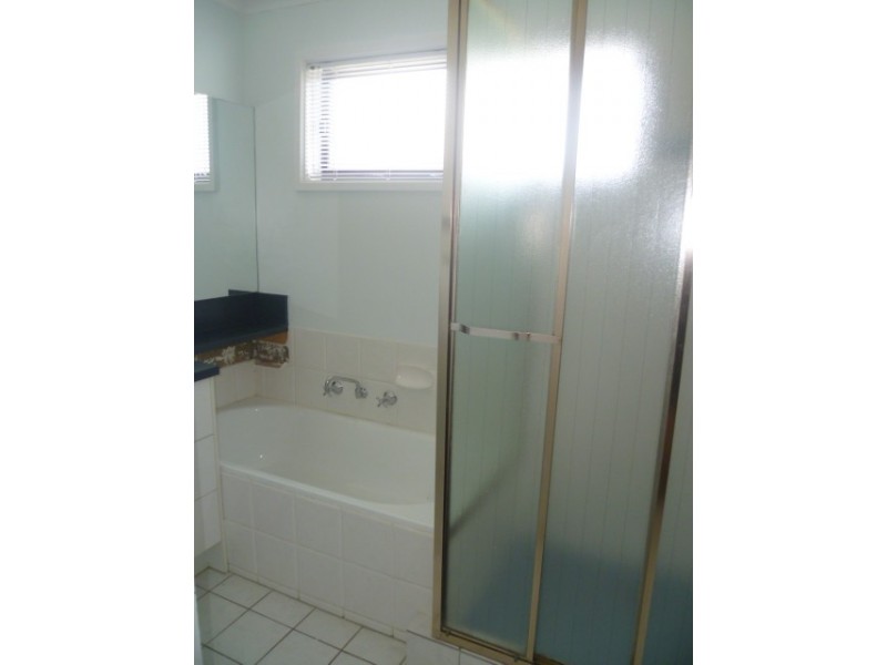 1/12 Mortimer Street, Werribee VIC 3030