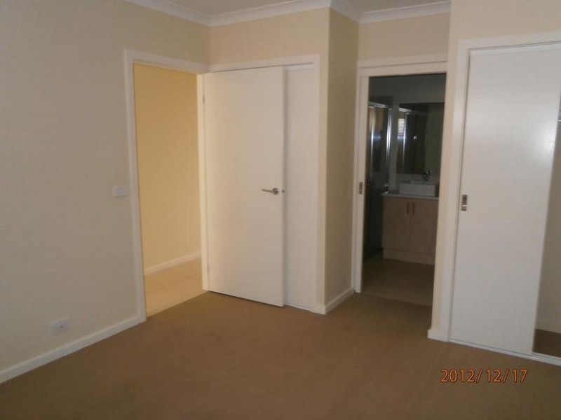 1/6 Bunya Place, Werribee VIC 3030