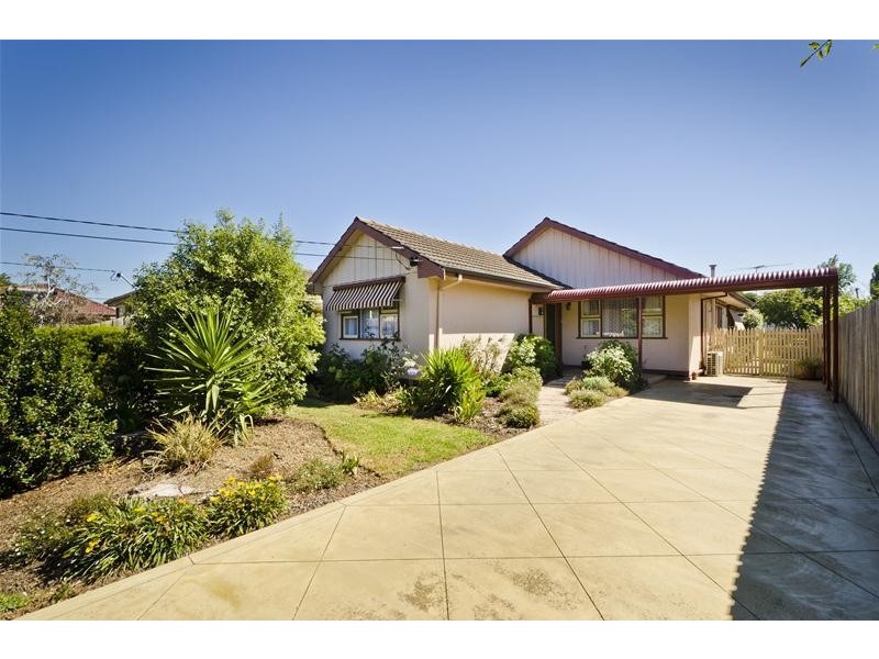 10 Balmoral Street, Laverton VIC 3028